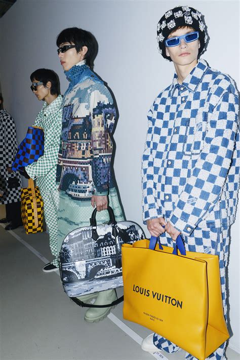 louis vuitton tour|spring lv.